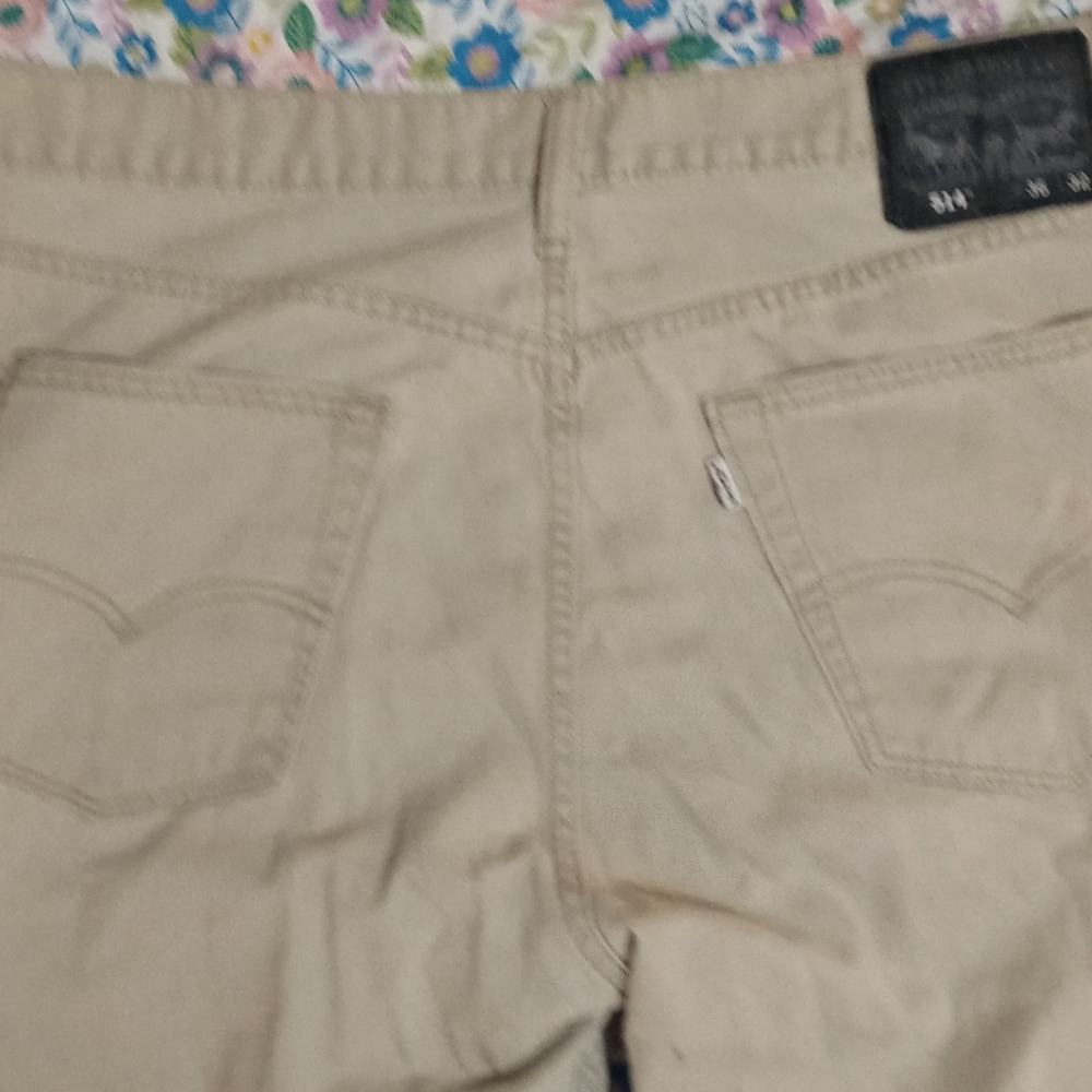 Levi's Men's 514 straight leg 100% Cotton 32x30 Jeans